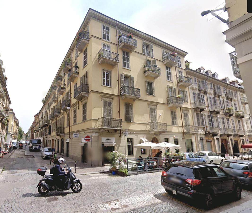 Al N°35 - Una Volta A Torino Bagian luar foto